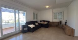 Exclusivo piso en La Torre Golf Resort con gran balcón y vistas a la piscina