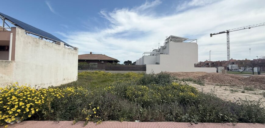 Terreno en Los Alcázares