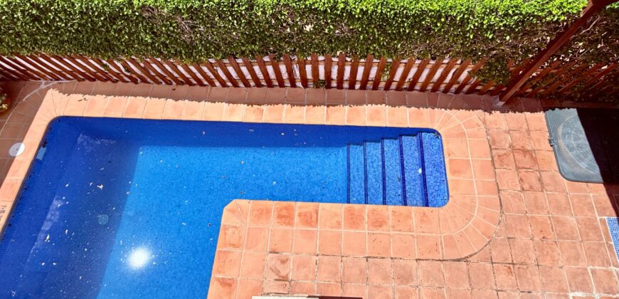 Exclusiva villa modelo Ciervo con piscina en Mar Menor Golf Resort