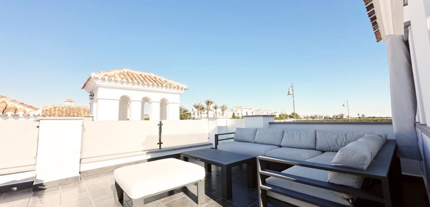Villa independiente totalmente modernizada en venta