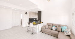 Villa independiente totalmente modernizada en venta